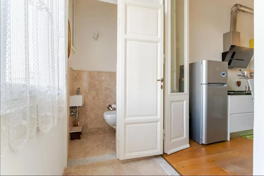 Appartamento A 150M Dal Duomo Pietrasanta Apartment