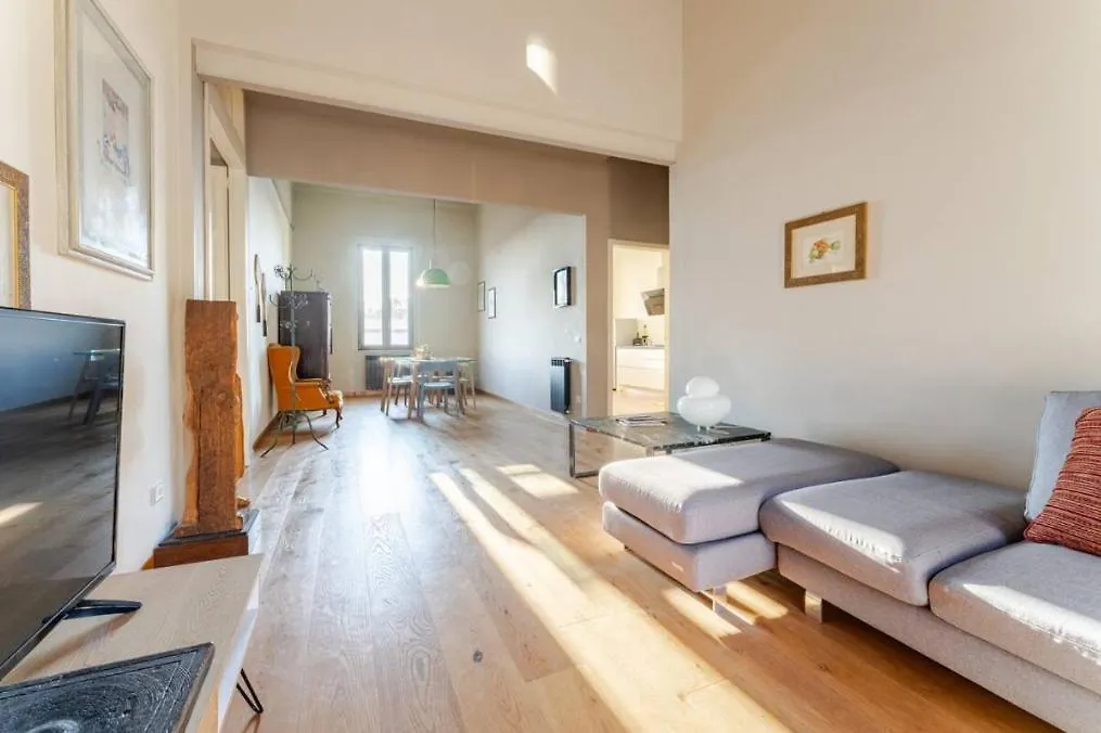 Appartamento A 150M Dal Duomo Pietrasanta