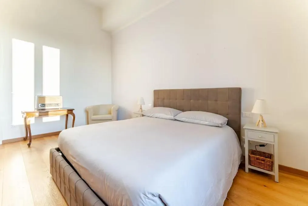 Apartment Appartamento A 150M Dal Duomo Pietrasanta Italy
